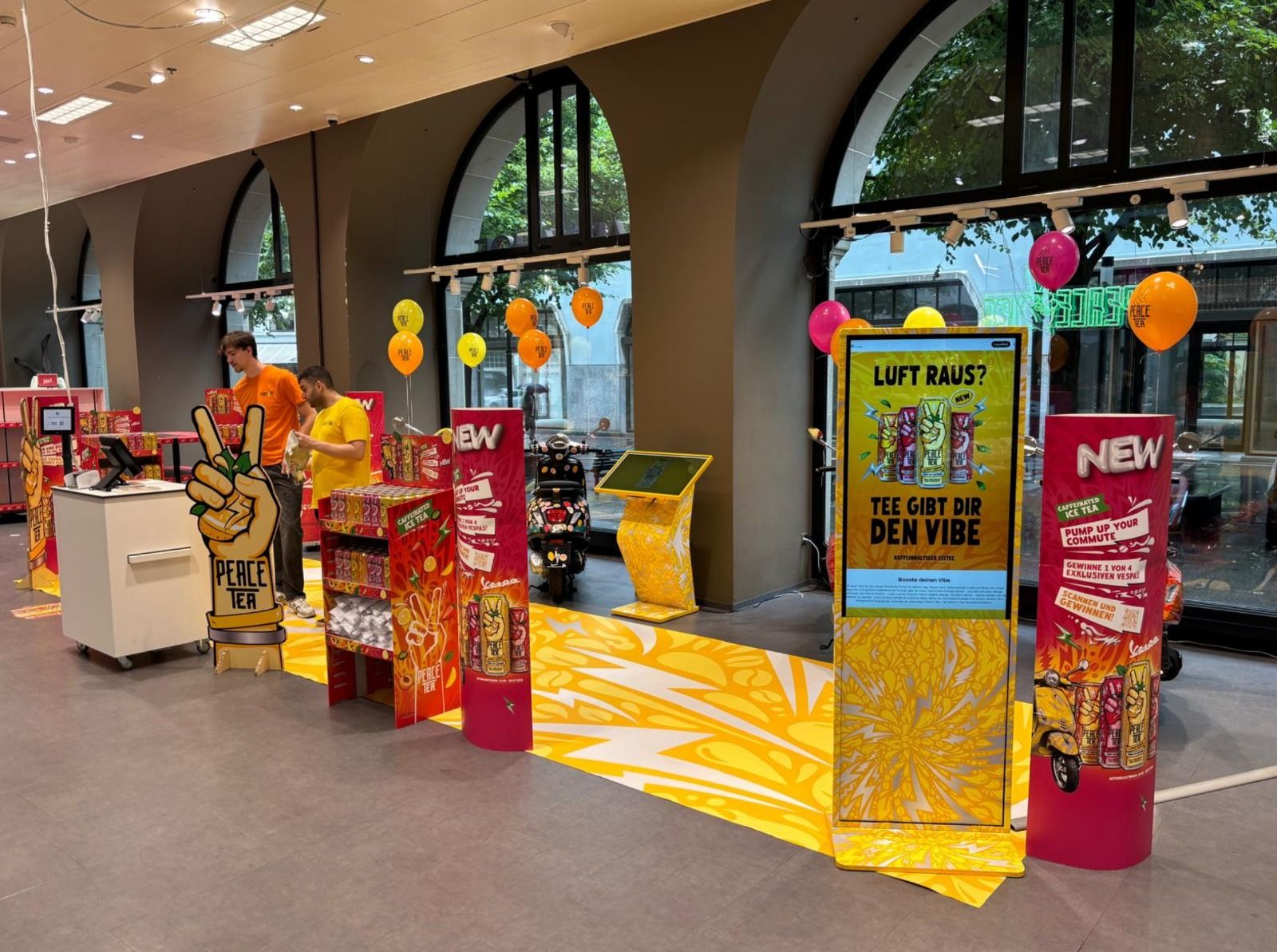Peace Tea POS activation 2025 – Digital meets Physical